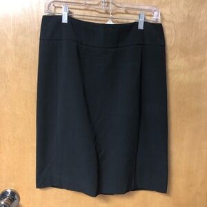 ⭐️Five $5 items for $15⭐️ Apt 9 pencil skirt